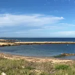 Malacala Nyaraló Calabernardo